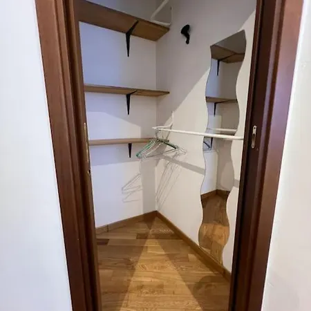 Alfe House Apartment Livorno